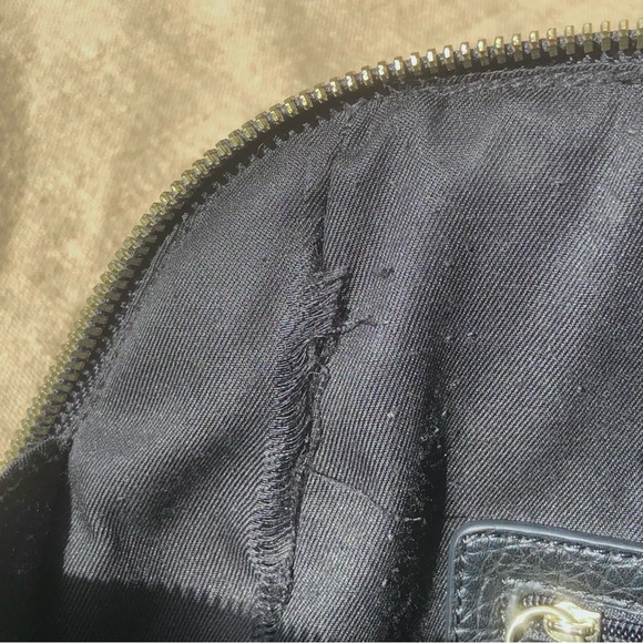 Kenzie Bag Black Tote Shoulder Gold-Tone Faux Leather Strap Medium Crossbody - Picture 13 of 16